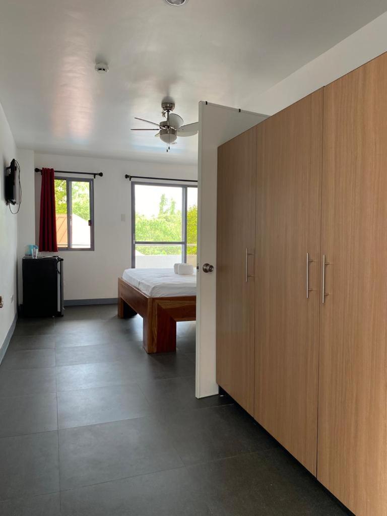 Malipaj Apartments Panglao Esterno foto